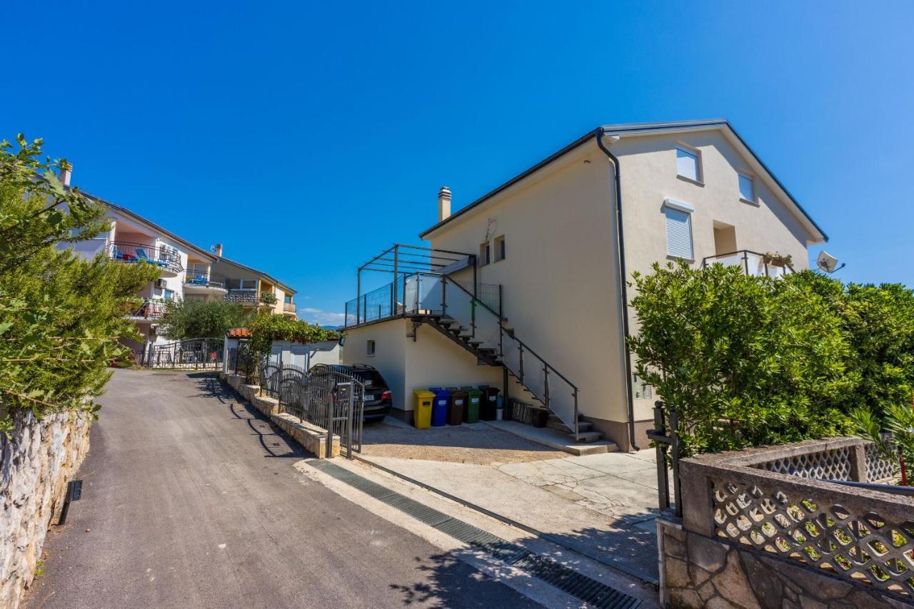 Apartments Star By The Sea Čižići Esterno foto