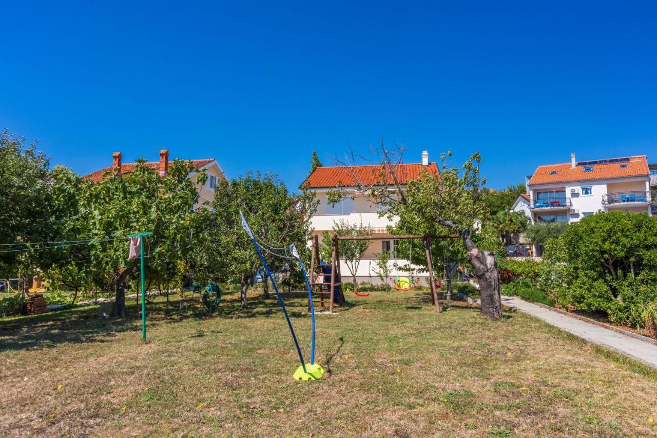 Apartments Star By The Sea Čižići Esterno foto