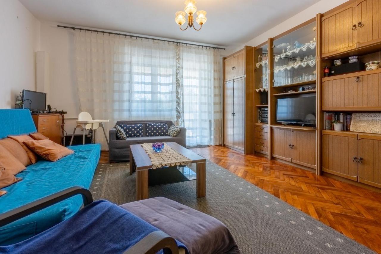 Apartments Star By The Sea Čižići Esterno foto
